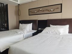 -深圳罗湖东门步行街亚朵X酒店