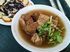 -万盛园炖肉馆(云峰店)