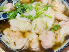 -老谢野馄饨(延安路店)