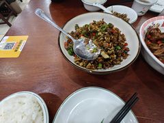 -湖南人家湘菜馆(镇江路店)