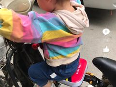 -南京眼步行桥