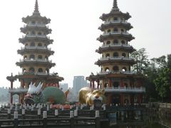 -龙虎塔