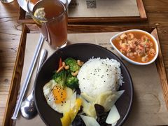 -海盗虾饭·剥好的小龙虾饭(SOHO尚都店)