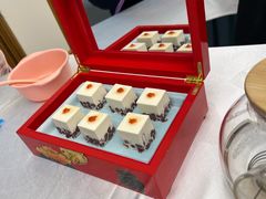 -品海楼·大连海胆锅贴馆(东港店)