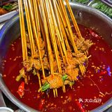 重庆洪崖洞旁平价串串店🍢小吃超多，人均40
