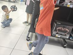 -迪卡侬(高新万达店)