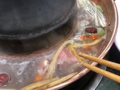 -楼外楼肥羊木炭火锅居(乐群街店)