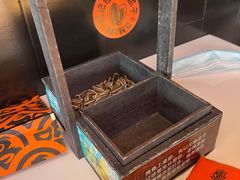 -鸣记脆皮烤鱼·海鲜烤鱼(三八广场店)