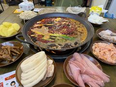 -黄潇洒老火锅(九眼桥宏济巷店)
