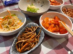 -益百岁牛尾汤主题餐厅(辛庄街店)