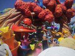 -七彩云南欢乐世界