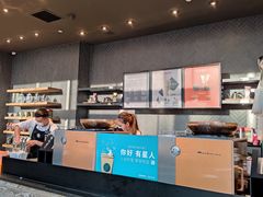 -星巴克(七宝领展广场1F店)