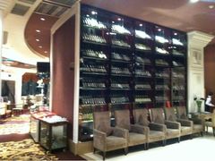 -荣誉国际酒店-云顶旋转餐厅