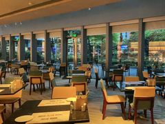 -广州花都皇冠假日酒店