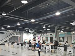 -极限PLAY运动娱乐新世界·团建派对潮玩休闲馆·室内蹦极高空游乐园
