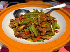 小炒黄牛肉-恰八斗·猛火长沙菜(国贸店)