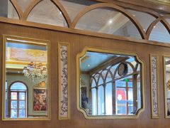 -秘密旅行Bonjour(黑金冠 江南西店)