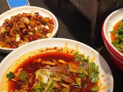 -万重锦·人文川菜馆(骡马市店)