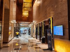 -上海龙之梦万丽酒店