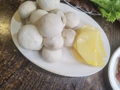 口蘑-韩风烤牛肉冷面店