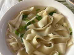 -正宗胖子抻面馆(岭东路店)
