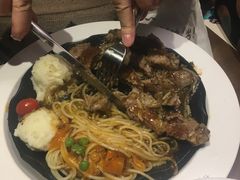-豪客来牛排(空港华联店)