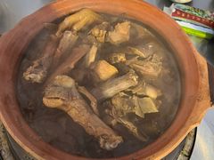 -盐禾堂海南屯昌香草鸭(海润路总店)