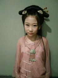 -盘子女人坊生日照·摄影馆(华强店)