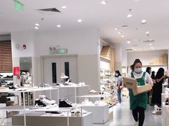 -hotwind热风(民盈山国贸店)