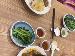-裕记烧腊连锁餐饮(国商分店)