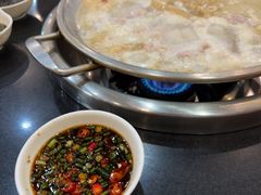 -老来福·非遗酸汤兔(凯旋路店)