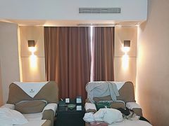 -金色印象·4K影院式足体养生(南方花园店)