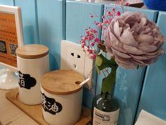 零售区-友达面馆·酸菜鱼面(钱塘区店)