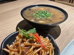-老班长手工灌汤包老店(东山店)