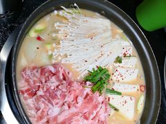 -烤路里·韩国品质自助烤肉(石路天虹4号店)