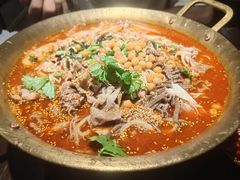 -张翻越·川渝冒菜·武汉黑鸭煲(城北万象城店)