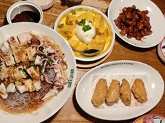 蒜蓉粉丝蒸鱿鱼-新白鹿餐厅(龙游路总店·杭帮菜名店)