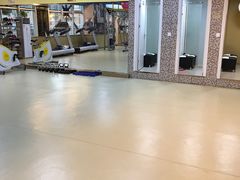 -中田健身工作室(太阳广场店)