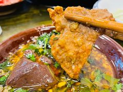 -黄潇洒老火锅(九眼桥宏济巷店)