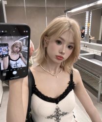 点击看大图 -藤野造型烫发染发