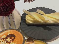 -潮一不贰·法式甜品·生日蛋糕·西式简餐(外滩店)