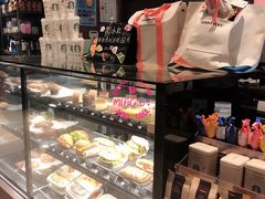 -星巴克(凯德晶萃店)