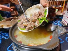 滋补羊汤锅-恋羊时代黑山羊火锅(滨海大道店)