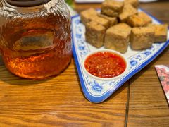 -黄泥岗·地道湖北菜(奥特莱斯店)