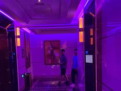 -温莎KTV(珠江路店)