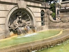 -加泰罗尼亚广场