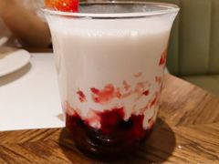 -港丽餐厅