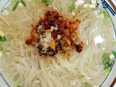 -铭家鸡汤冷面