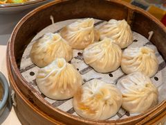 蟹粉小笼包-馋三尺蟹粉小笼(人民广场店)