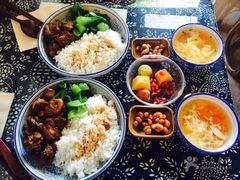 -蜗牛小馆醉乡民谣云南菜(惠新西里店)